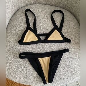 Dippin Daisy’s Bikini Set